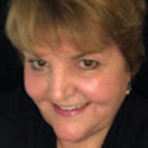 Meet your Posher, Cynthia